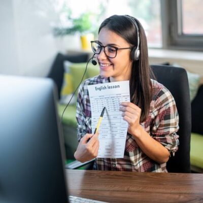 Why choose Amazingtalker and what are its advantages